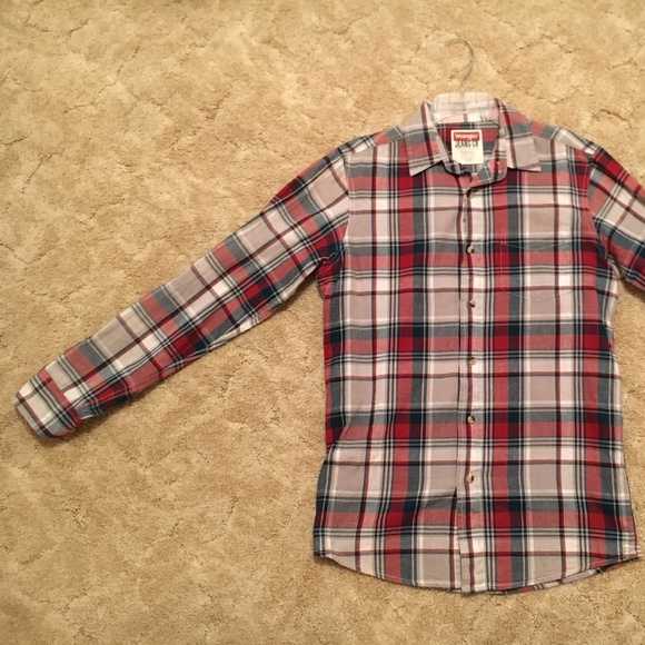 Wrangler Plaid Button Down Size S - Picture 2 of 3